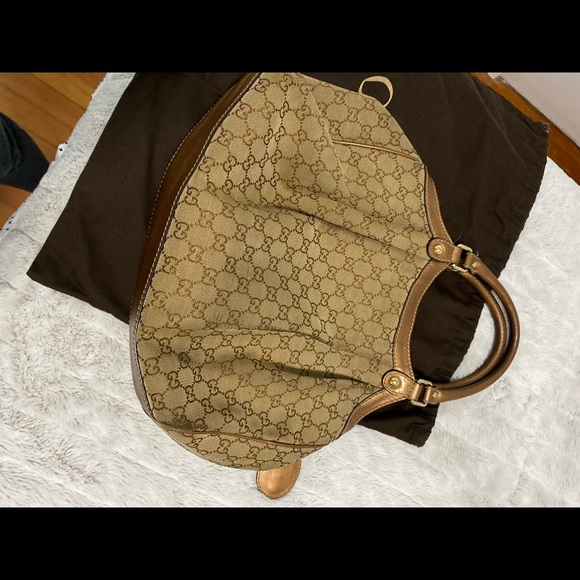 Gucci Canvas Medium Sukey Tote - Picture 2 of 9